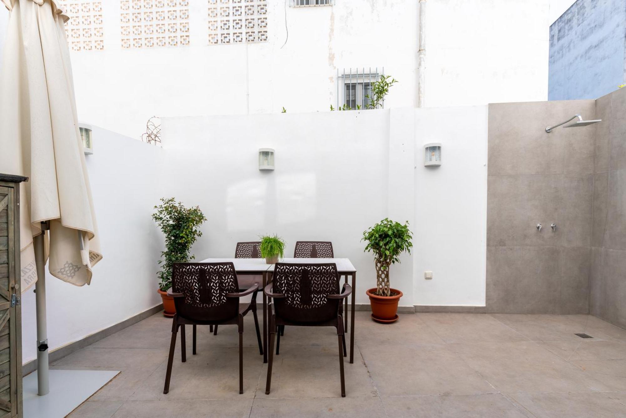 Levies Juderia By Thegoodtourist